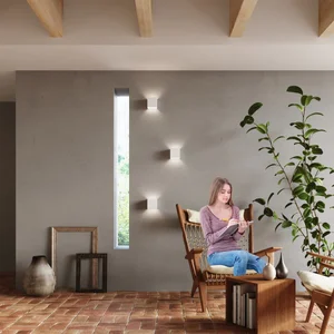 Stenska svetilka LUCA bela LED IP54 (10x10x10cm)