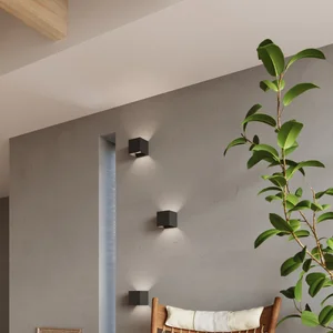 Stenska svetilka LUCA črna LED IP54 (10x10x10cm)