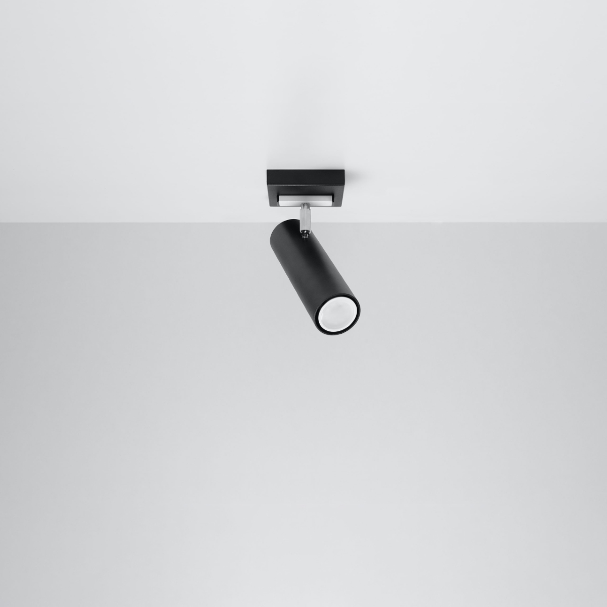 Stropna svetilka DIREZIONE 1 črna (8x8x20cm)