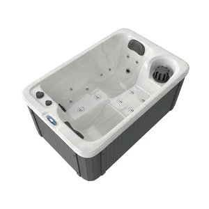 Zunanji masažni bazen Sanotechnik Oasis SPLIT