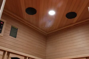 Infra savna Sanotechnik Supreme - notranjost