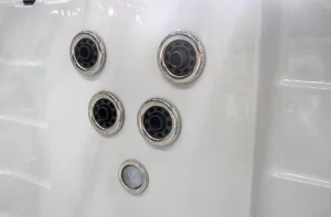 Plavalno - masažni bazen Sanotechnik IBIZA